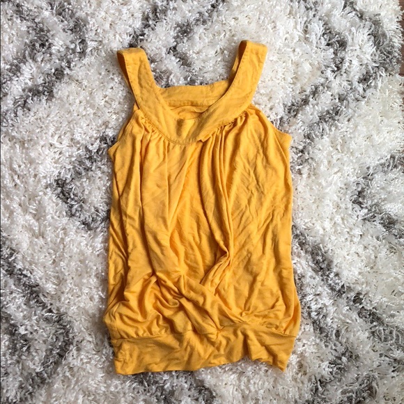 Yellow Rouched Top - Picture 2 of 2